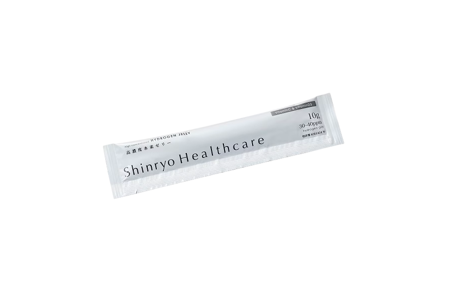 高濃度水素ゼリーVitaminC&Dの白いスティックパウチ1本。Shinryo Healthcareの文字が見えます。