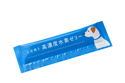 犬用高濃度水素ゼリーの青いスティックパウチ1本。犬のイラストが描かれています。